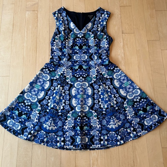 Adorne Sleeveless Blue Women's Patterned Dress Size 10 - Picture 1 of 14
